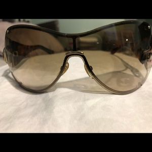Authentic Gucci sunglasses